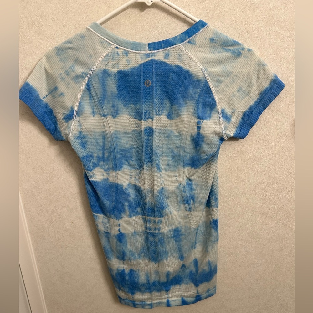 Lululemon swiftly tech size 6 - Picture 2 of 3